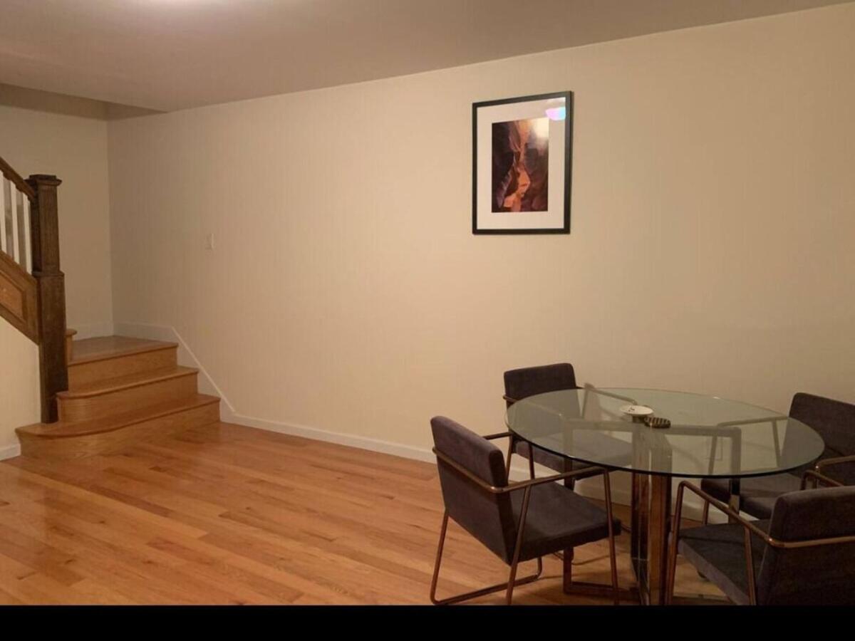 Stunning, Spacious House In Brooklyn, Nyc! Habitación en casa particular Nueva York